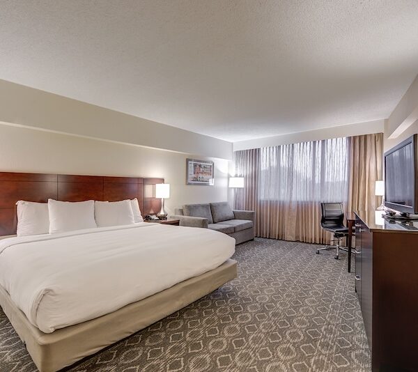 Brookhaven Atlanta room